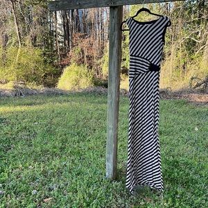 ECI Maxi Dress Size S Medium Black And Tan